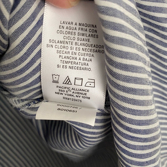 LIBBY EDELMAN Woman Striped Blouse Medium Ruffles Front - Picture 6 of 11